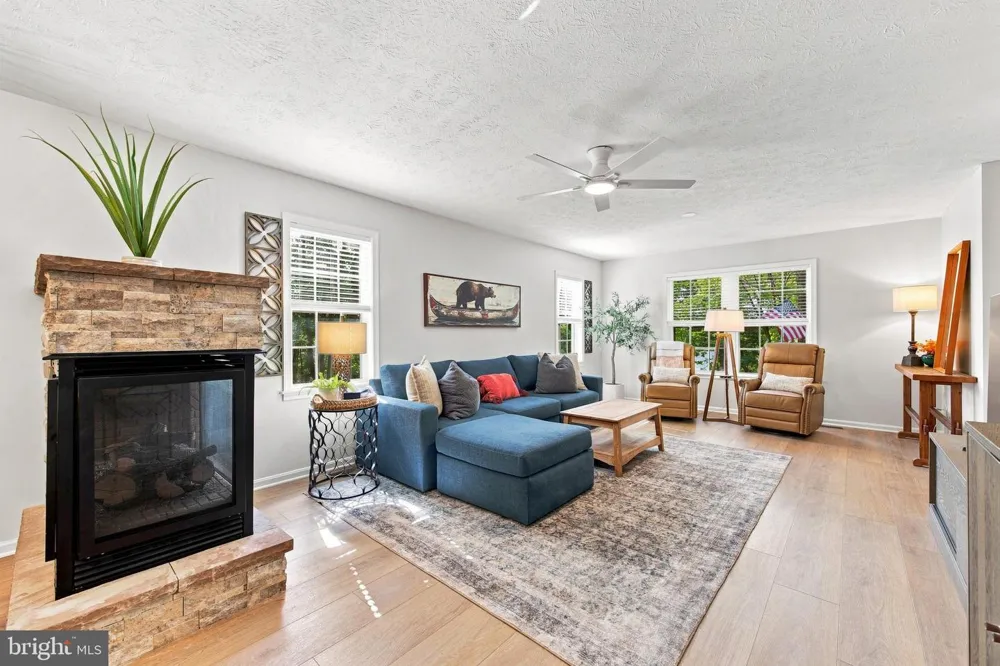 122 FORREST STREET Basye, VA 22810