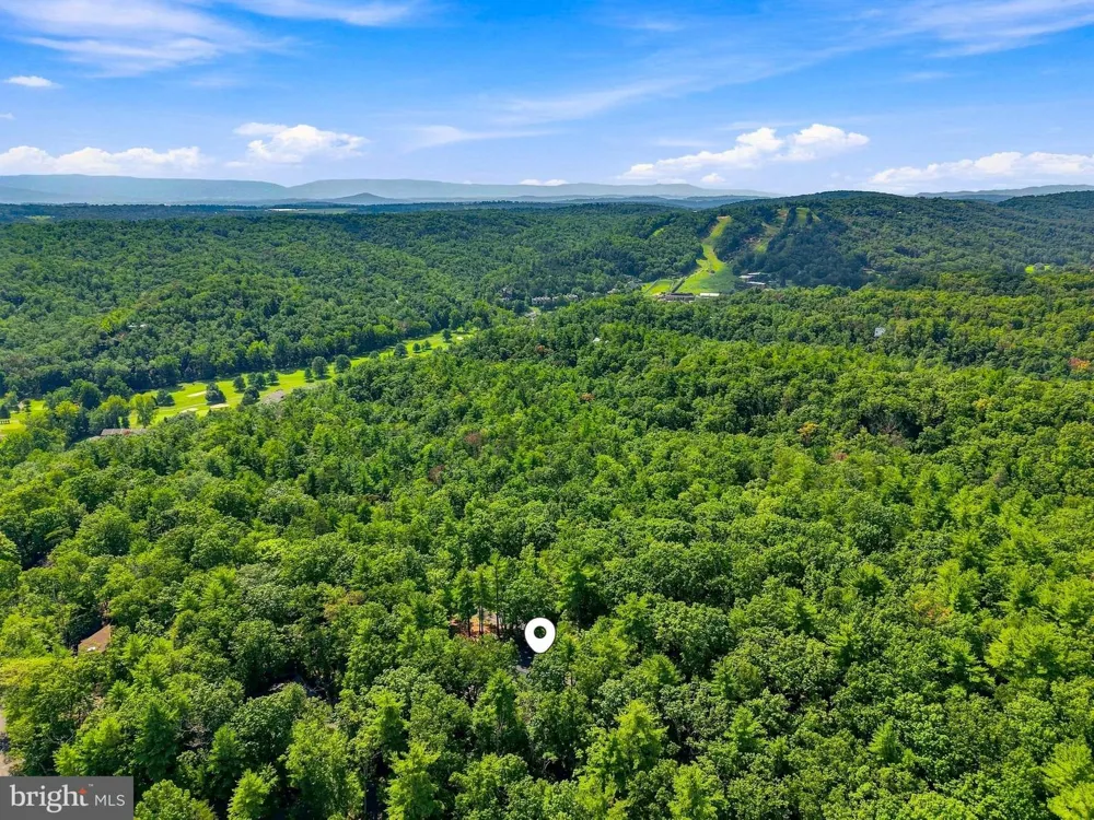 122 FORREST STREET Basye, VA 22810