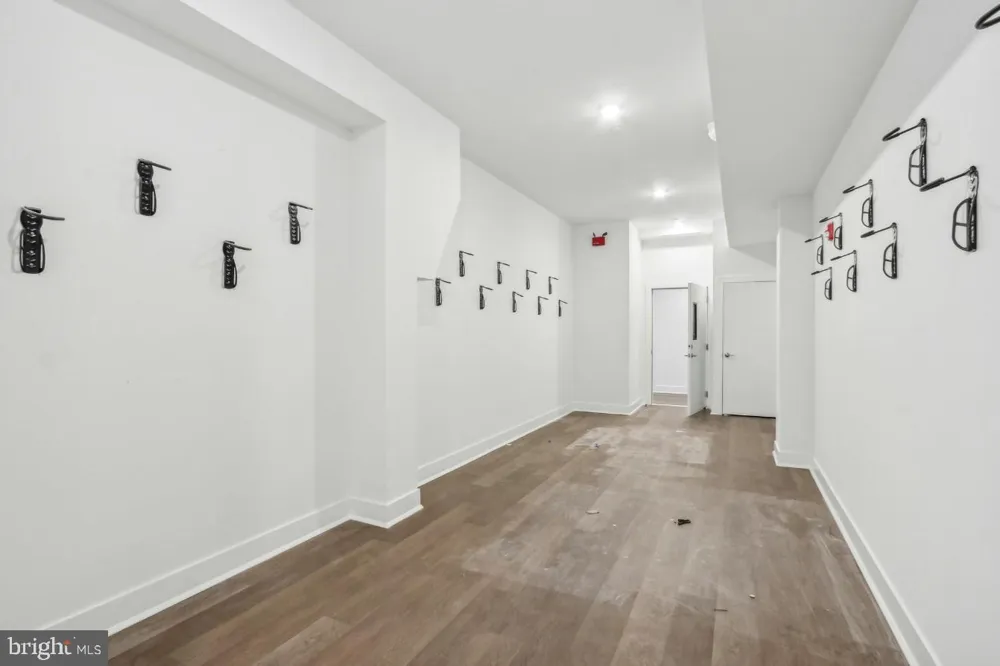 813 BROAD STREET #UNIT 203 Philadelphia, PA 19123