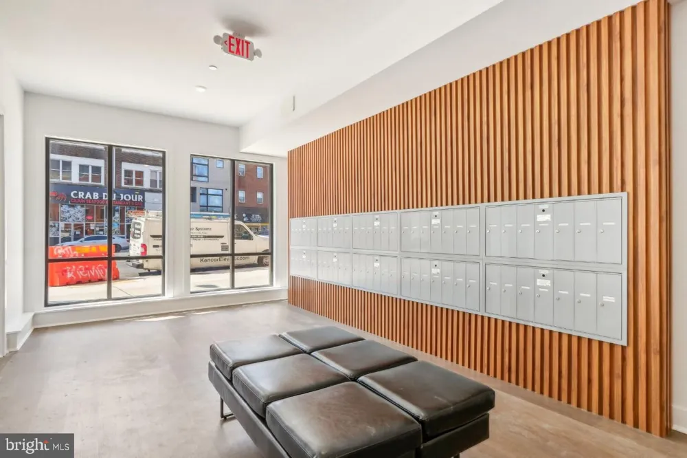 813 BROAD STREET #UNIT 203 Philadelphia, PA 19123