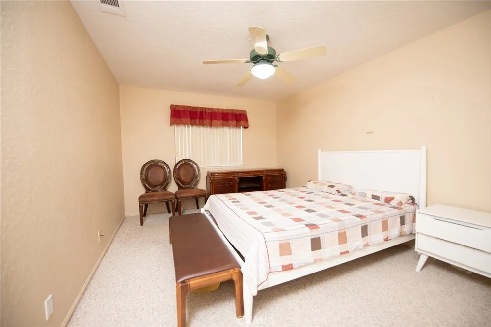19934 Itasca Apple Valley, CA 92308