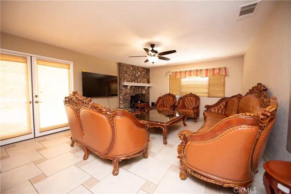 19934 Itasca Apple Valley, CA 92308