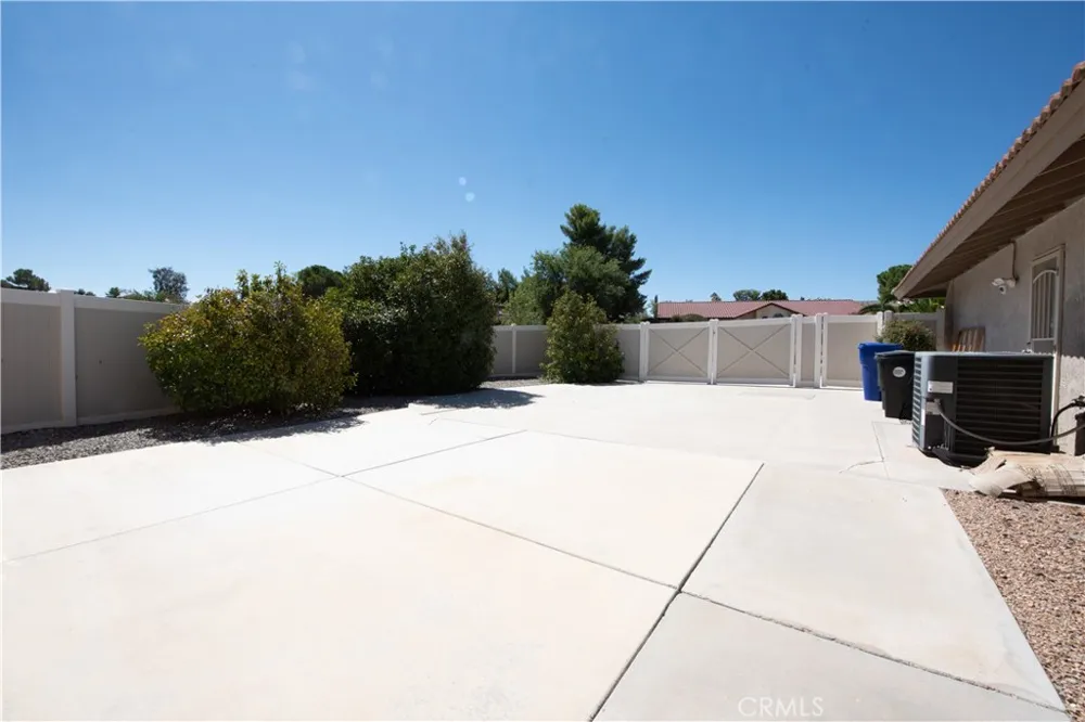 19934 Itasca Apple Valley, CA 92308