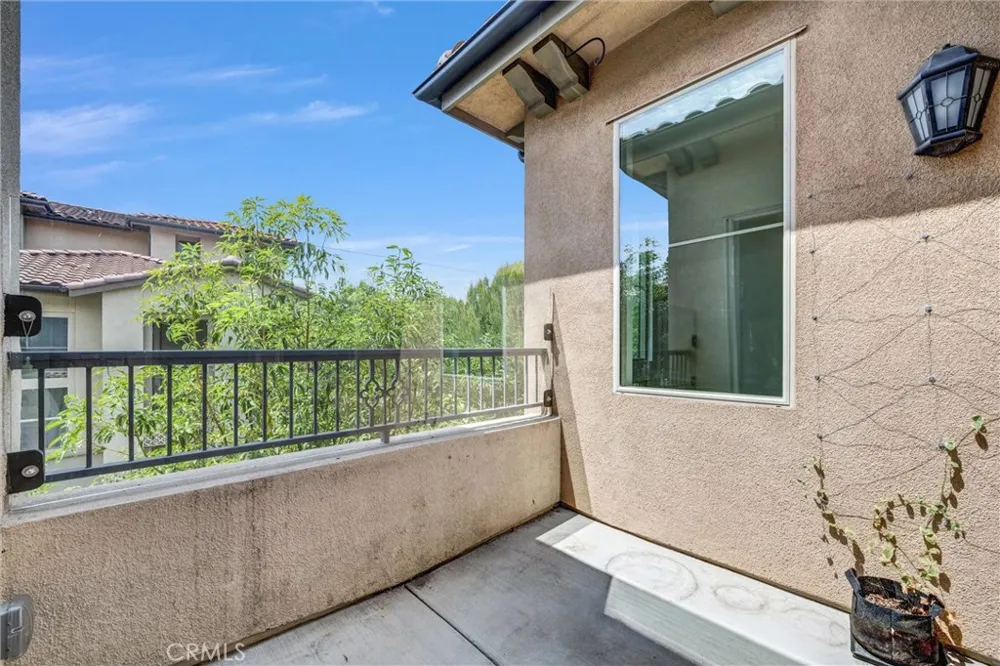 125 Neptune Irvine, CA 92618