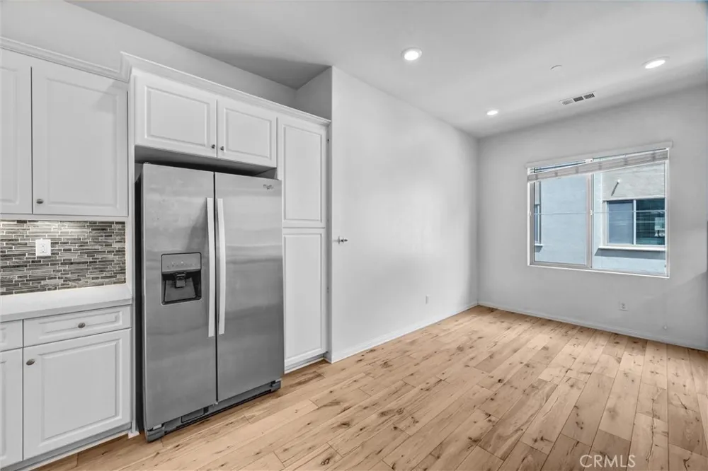 125 Neptune Irvine, CA 92618