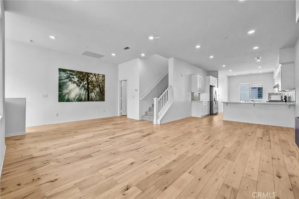 125 Neptune Irvine, CA 92618