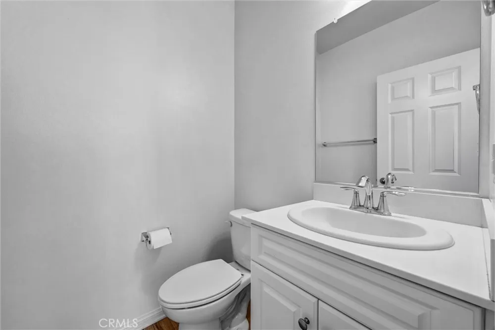 125 Neptune Irvine, CA 92618