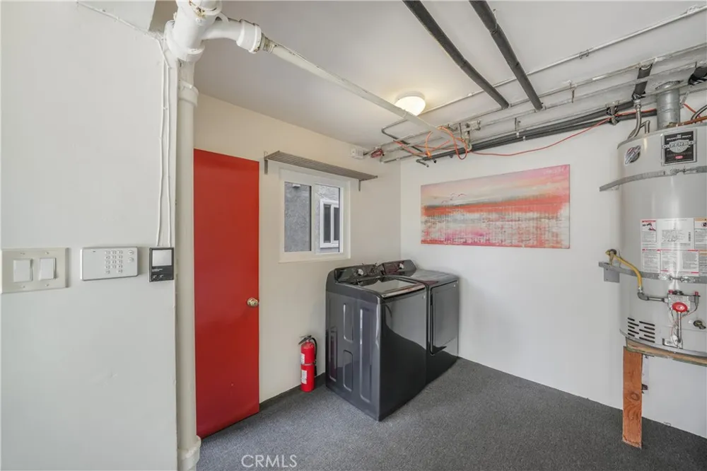 17075 5th Sunset Beach, CA 90742