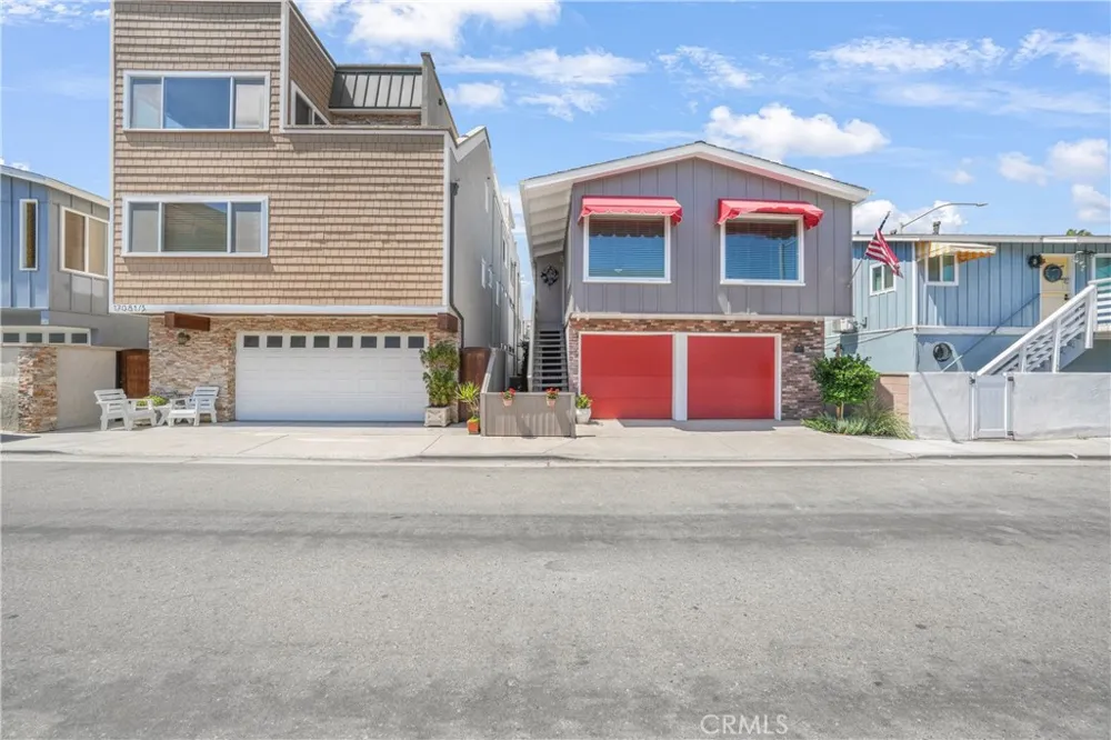 17075 5th Sunset Beach, CA 90742