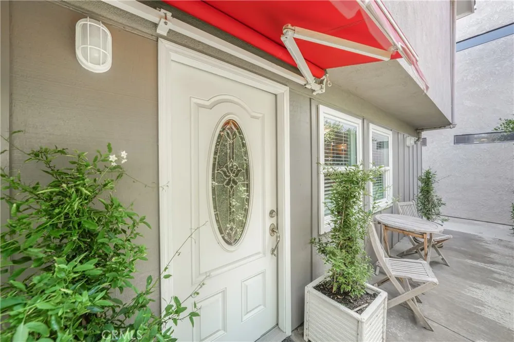 17075 5th Sunset Beach, CA 90742