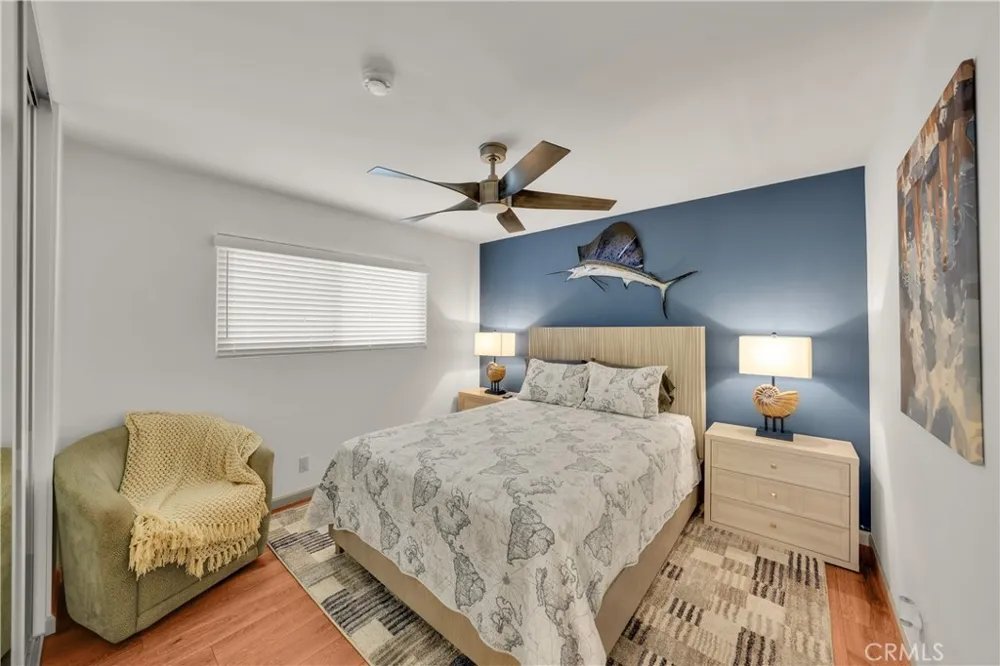 17075 5th Sunset Beach, CA 90742