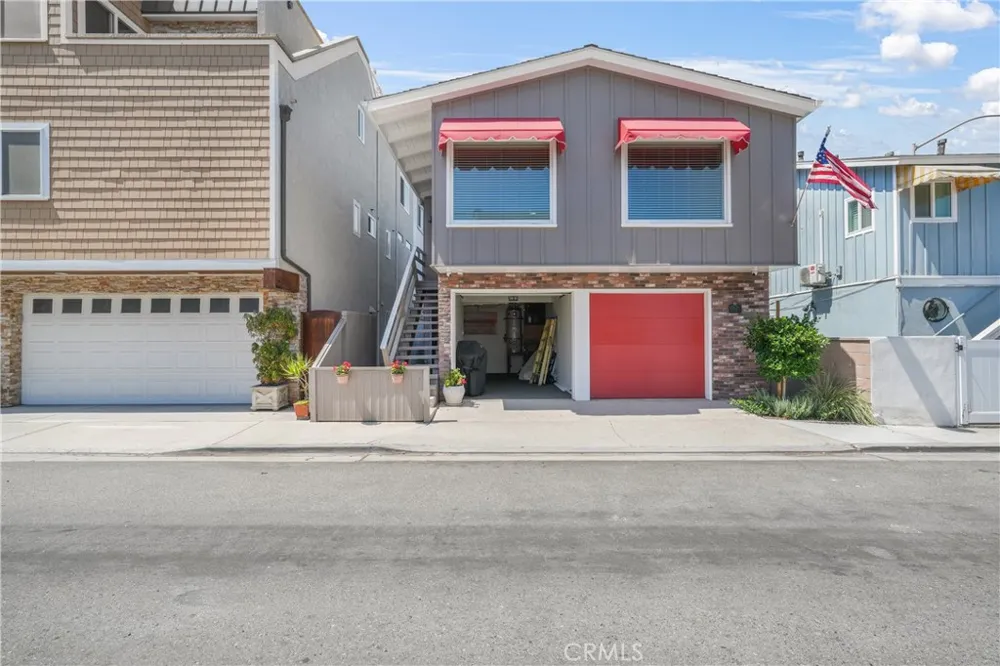 17075 5th Sunset Beach, CA 90742