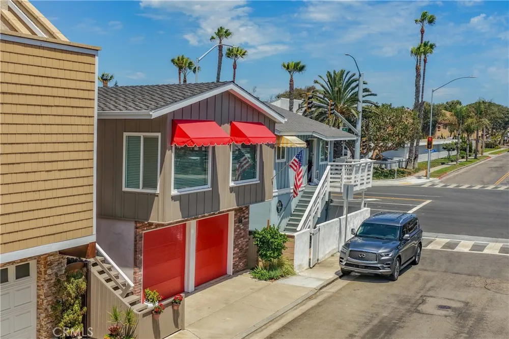17075 5th Sunset Beach, CA 90742