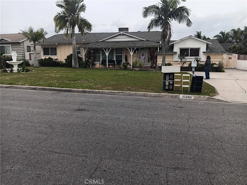 16240 Klamath La Puente, CA 91744