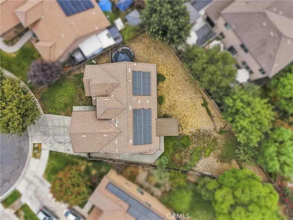 4225 W Ceres Court Visalia, CA 93291