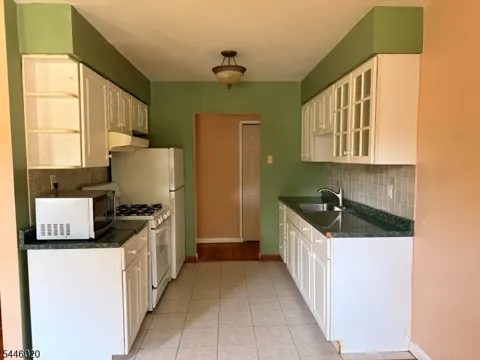 401 Highway22B33U8 #H Unit H