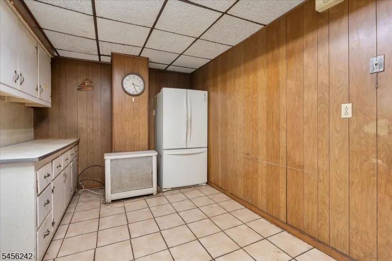 1445 Hiawatha Avenue Hillside, NJ 07205