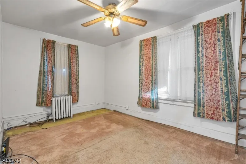 1445 Hiawatha Avenue Hillside, NJ 07205