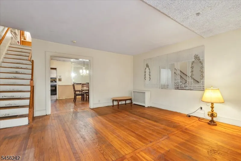1445 Hiawatha Avenue Hillside, NJ 07205