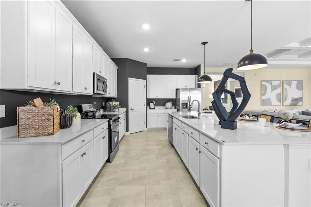 17747 Saddleback Loop North Fort Myers, FL 33917