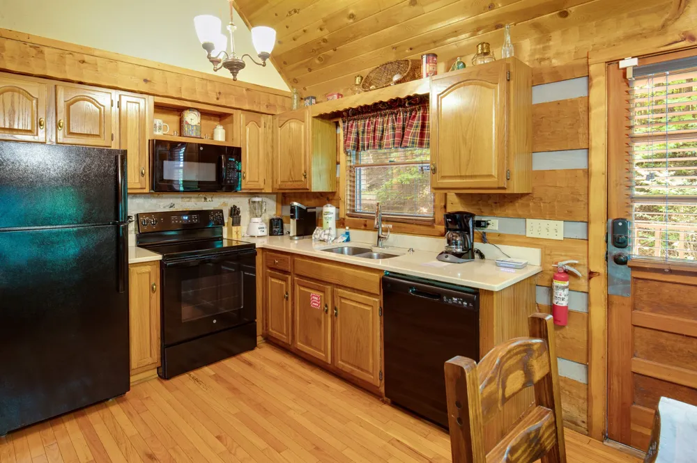 2345 Courtney Ln Sevierville, TN 37876
