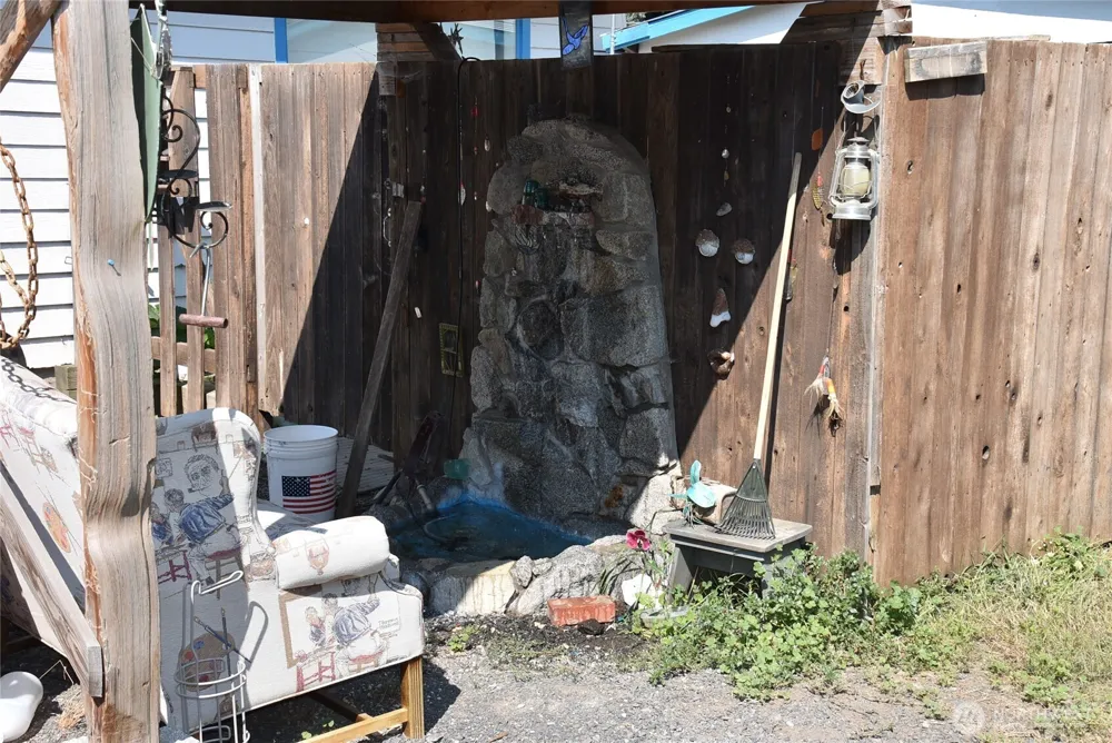 434 NE North Avenue Wilbur, WA 99158