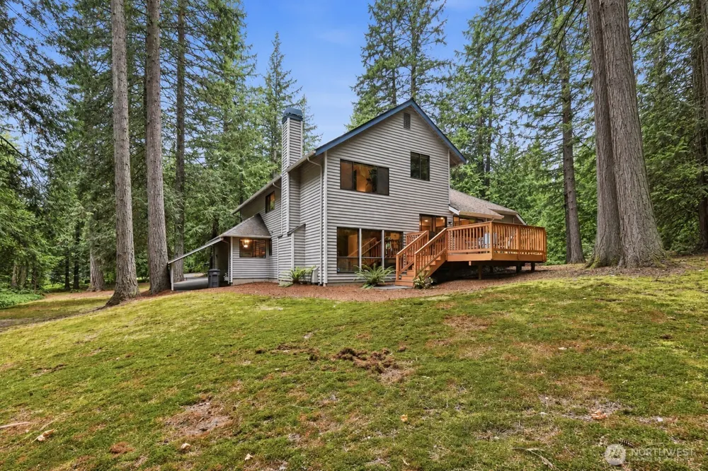 20525 NE 68th Street Redmond, WA 98053