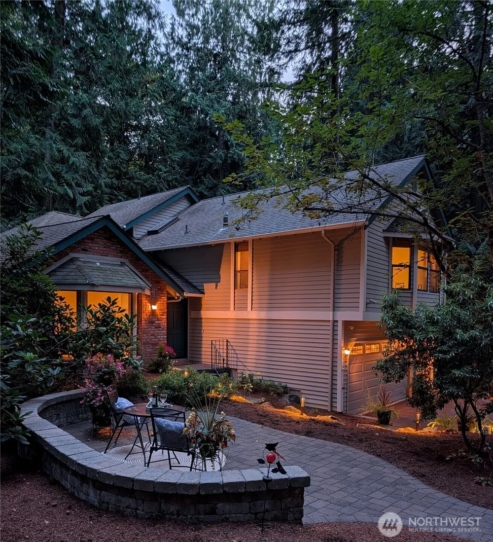 20525 NE 68th Street Redmond, WA 98053