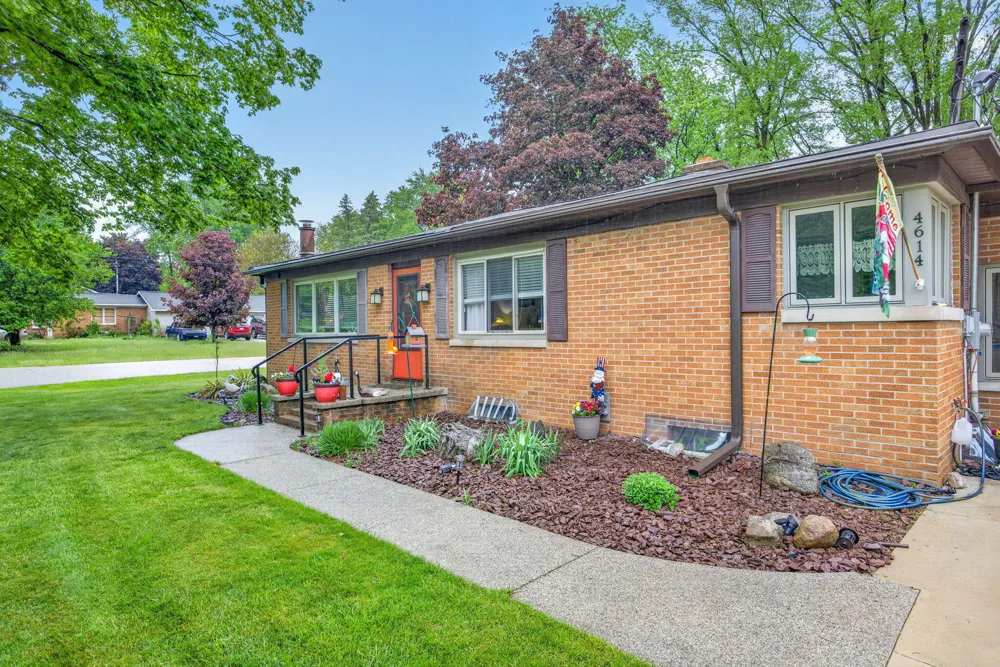 4614 Elm Street Unknown, MI 49446