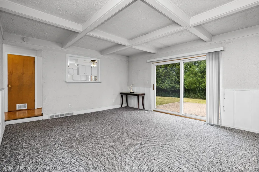 31917 Olde Franklin Drive Farmington Hills City, MI 48334