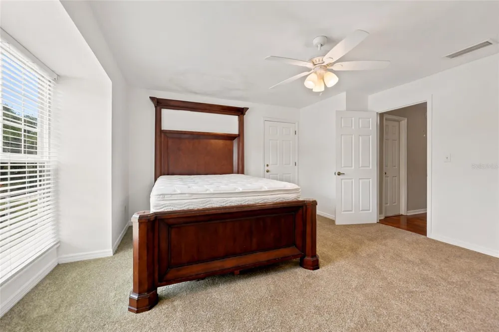 6319 SW 37TH WAY Gainesville, FL 32608