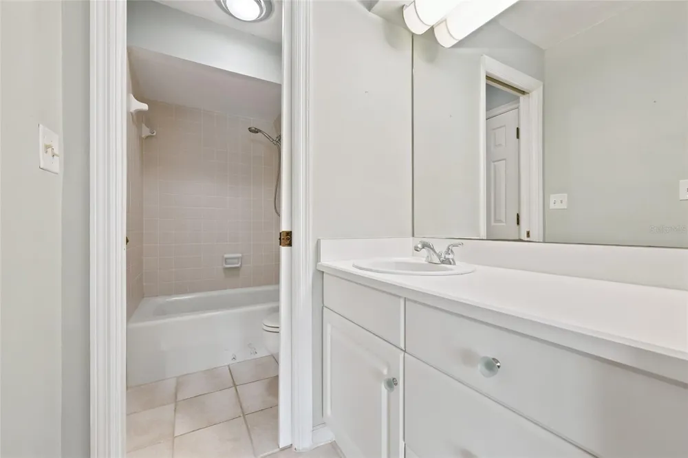 6319 SW 37TH WAY Gainesville, FL 32608