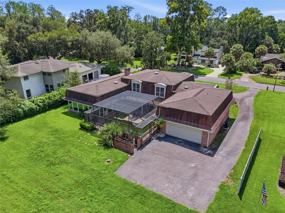 6319 SW 37TH WAY Gainesville, FL 32608