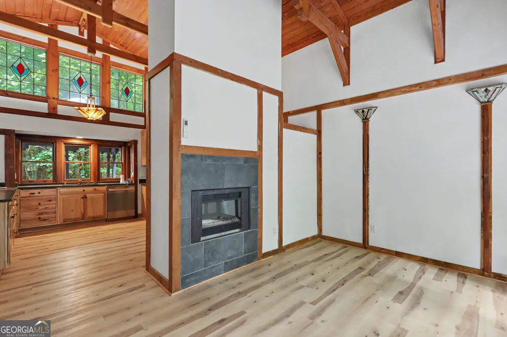 996 Crestview DR Otto, NC 28763