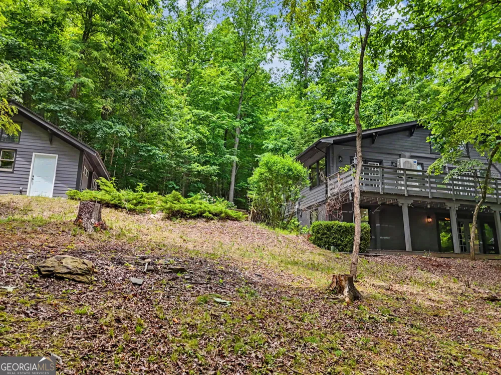 996 Crestview DR Otto, NC 28763