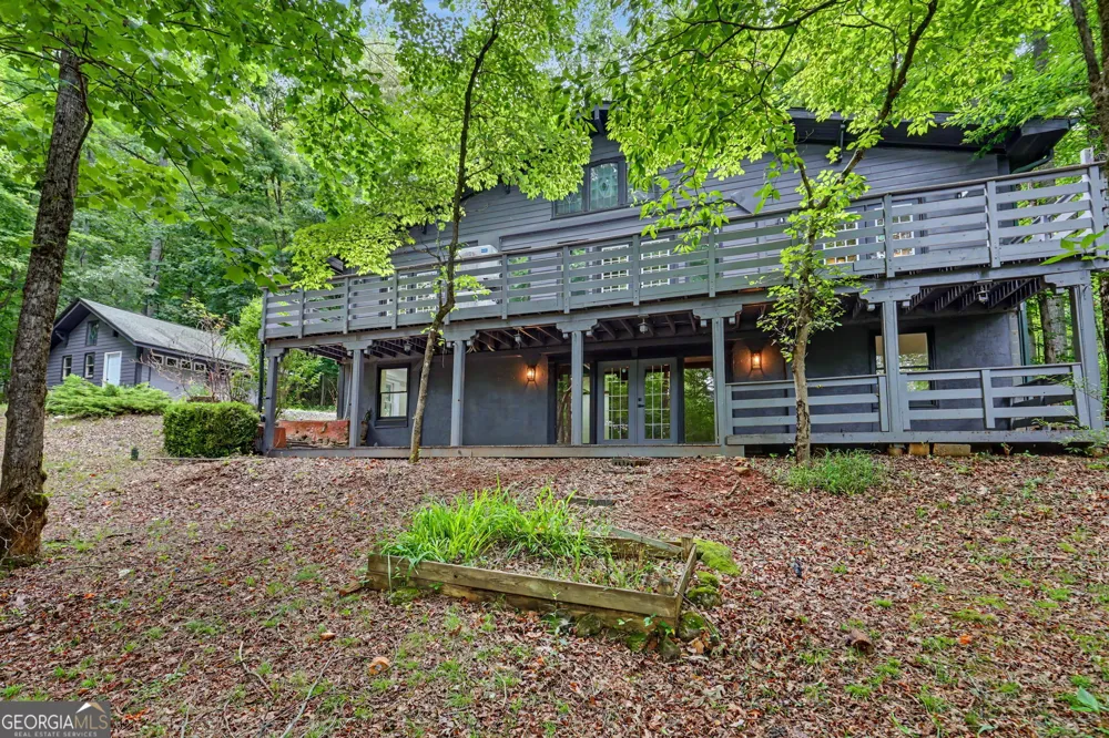 996 Crestview DR Otto, NC 28763