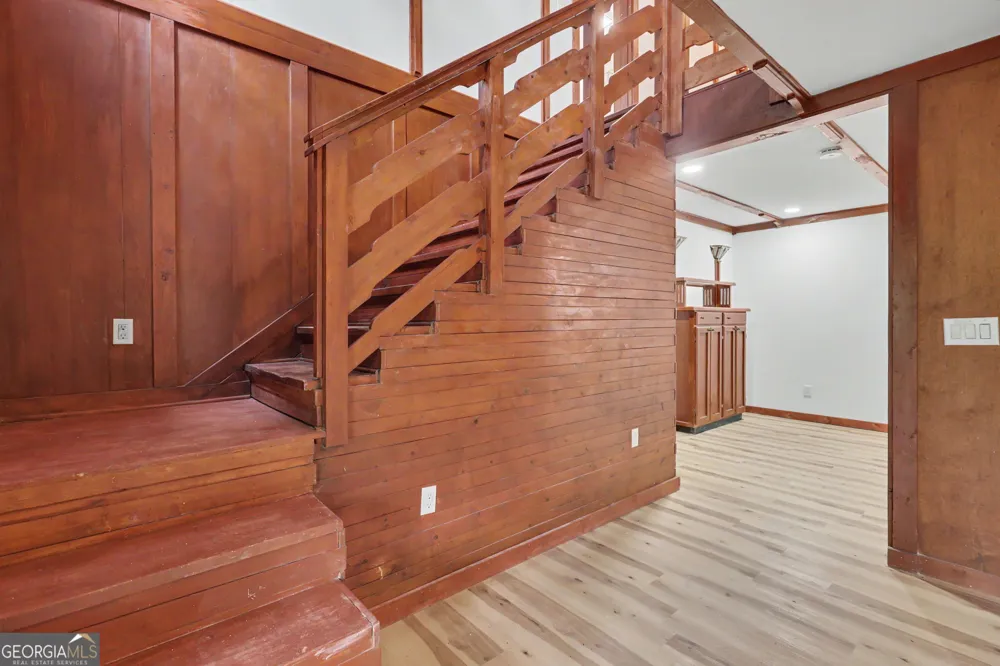 996 Crestview DR Otto, NC 28763