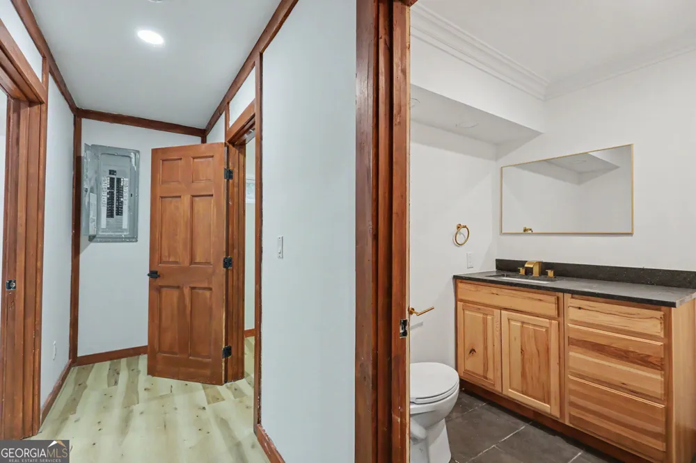 996 Crestview DR Otto, NC 28763