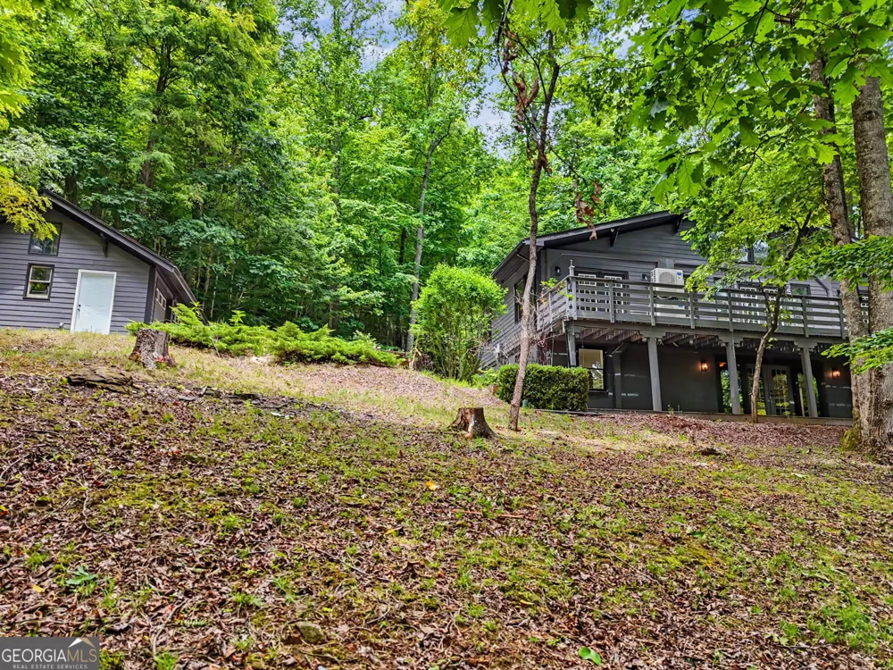 996 Crestview DR Otto, NC 28763