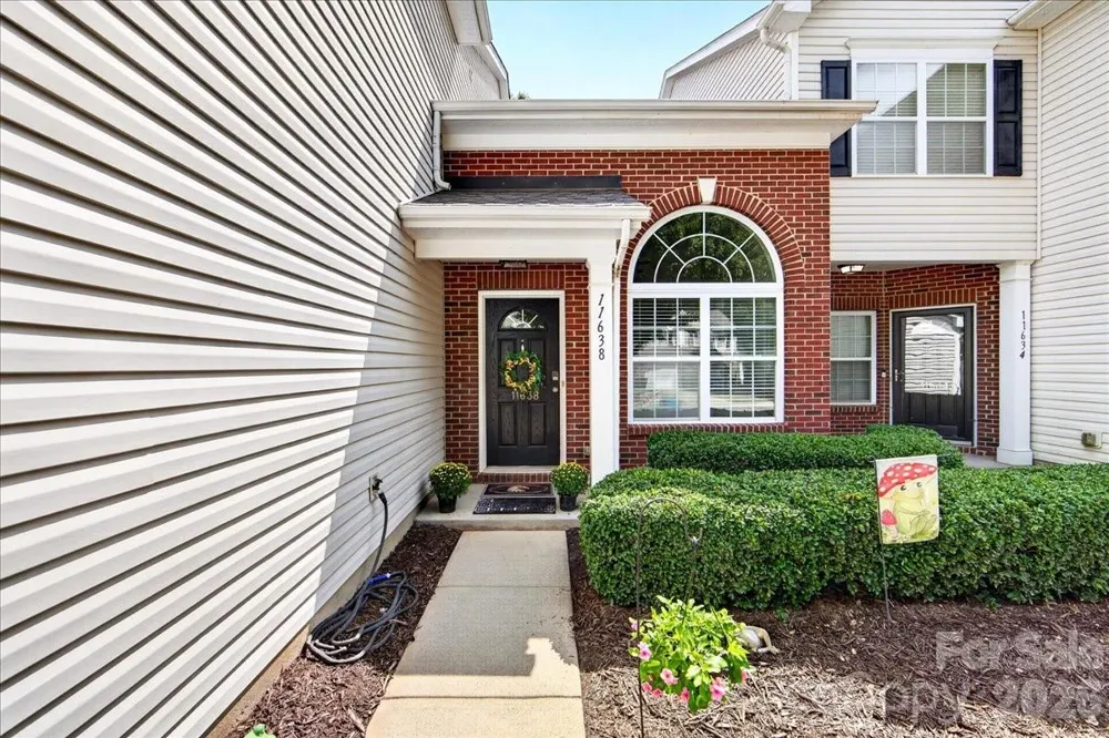 11638 Stockdale Court Pineville, NC 28134