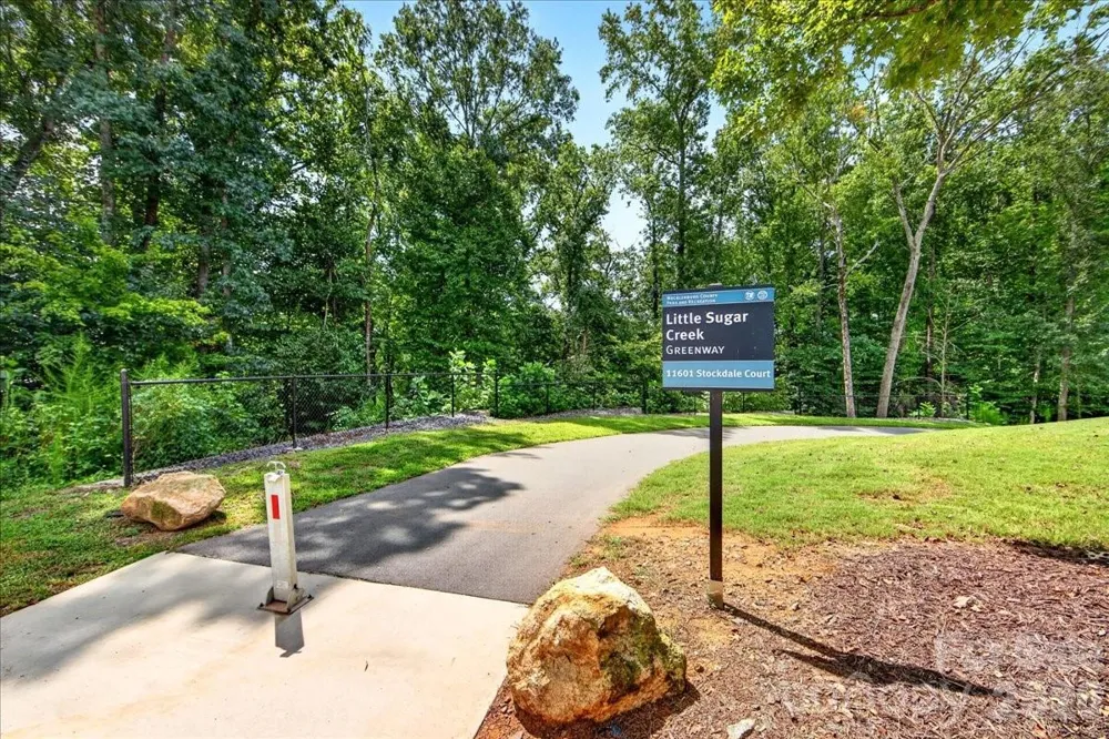 11638 Stockdale Court Pineville, NC 28134