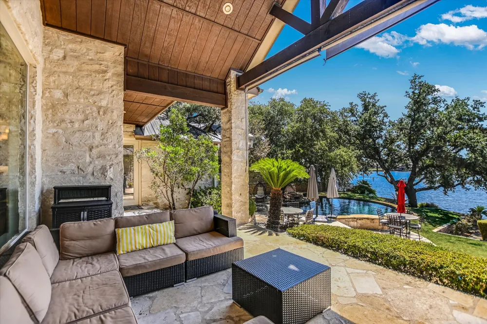 113 Wennmohs Place Horseshoe Bay, TX 78657