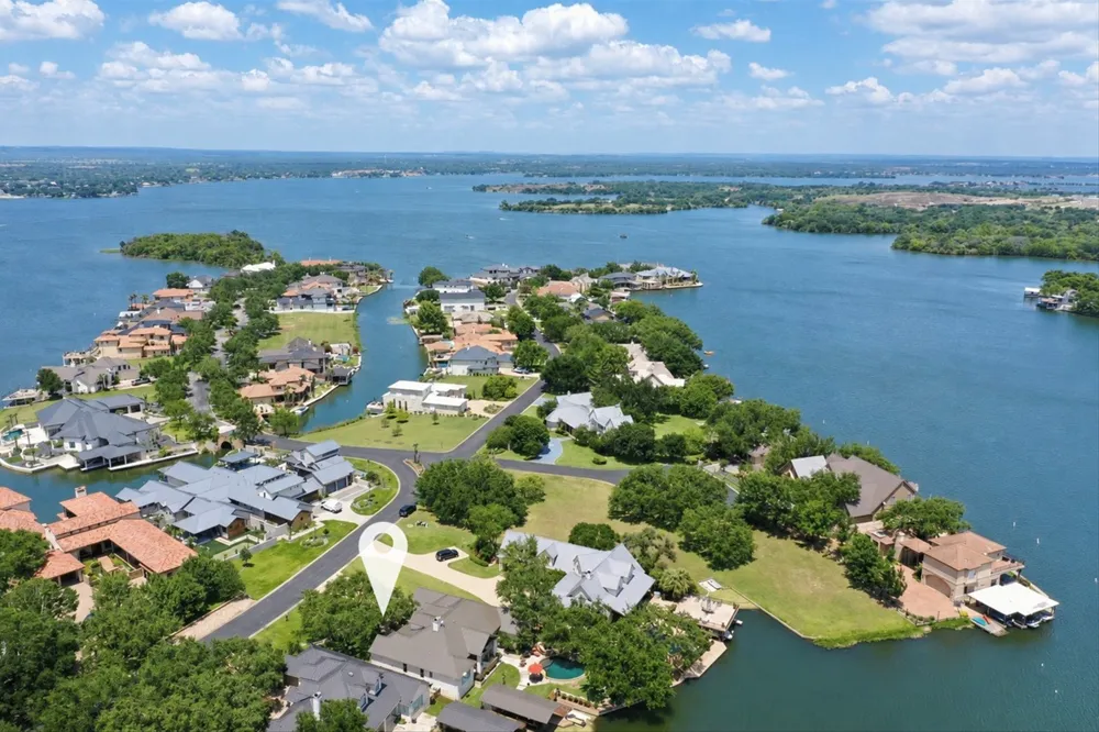 113 Wennmohs Place Horseshoe Bay, TX 78657