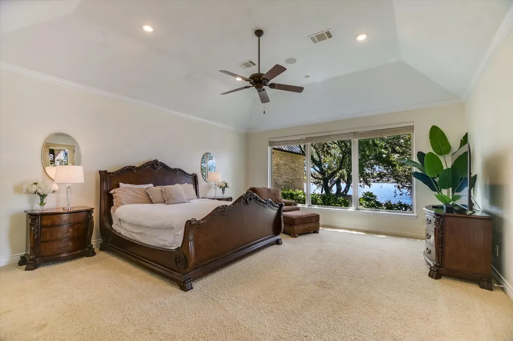 113 Wennmohs Place Horseshoe Bay, TX 78657
