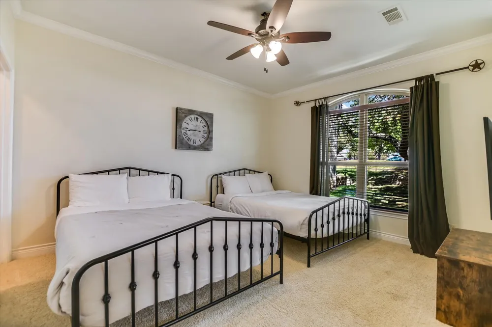 113 Wennmohs Place Horseshoe Bay, TX 78657