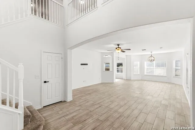 4214 Loring Converse, TX 78109