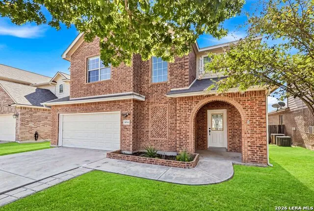 4214 Loring Converse, TX 78109
