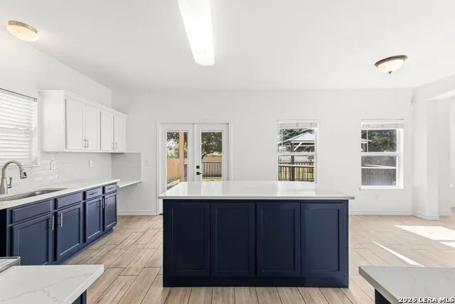 4214 Loring Converse, TX 78109