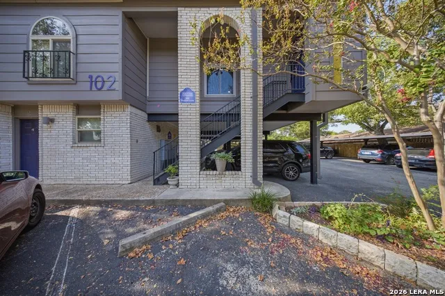 102 VASSAR LN #1 San Antonio, TX 78212