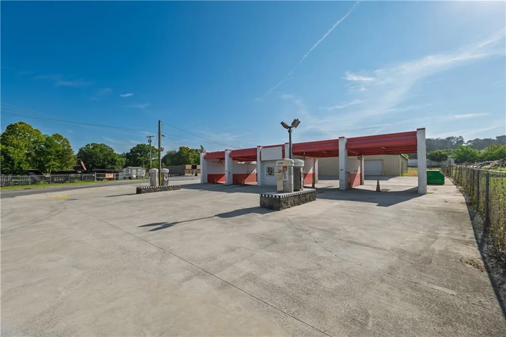 1290 Curtis Parkway SE Calhoun, GA 30701